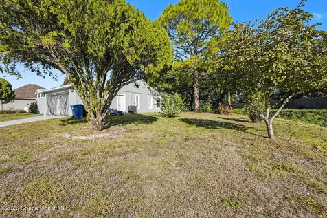 561 Carol Drive NE Palm Bay FL 32907