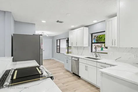 117 Gary Lane Cocoa FL 32922