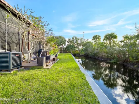 2305 Parkside Place Indian Harbour Beach FL 32937
