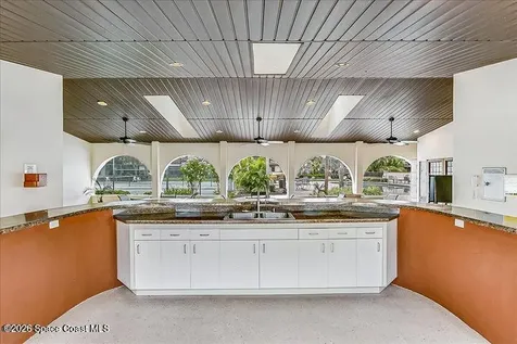 2305 Parkside Place Indian Harbour Beach FL 32937