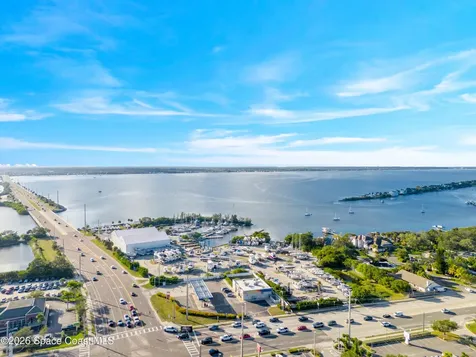 2305 Parkside Place Indian Harbour Beach FL 32937
