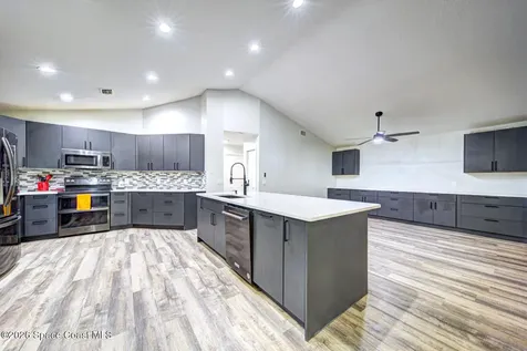 5321 Banana Avenue Cocoa FL 32926