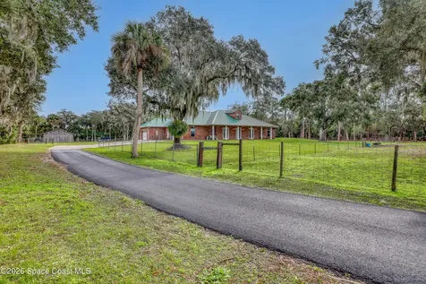 7080 Briar Oak Drive Merritt Island FL 32953