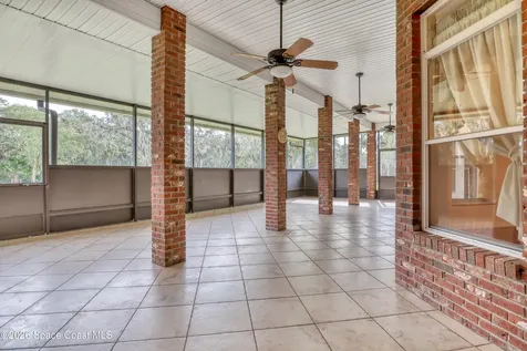 7080 Briar Oak Drive Merritt Island FL 32953