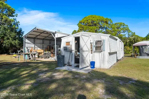 8280 Pine Ridge Trail Sebastian FL 32976
