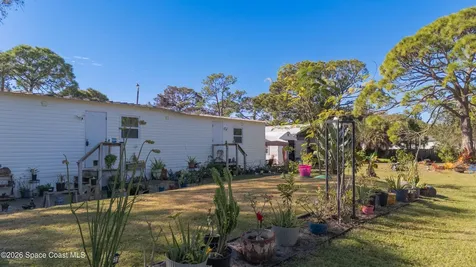 8280 Pine Ridge Trail Sebastian FL 32976