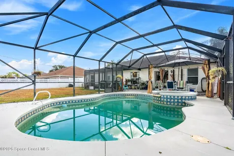 1543 Heartwellville Street NW Palm Bay FL 32907