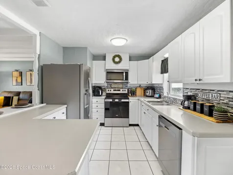 1135 Crescent Drive Titusville FL 32796