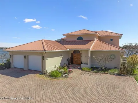 2 Sea Horse Lane Vero Beach FL 32960