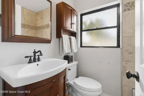 452 Laurie Street Melbourne FL 32935