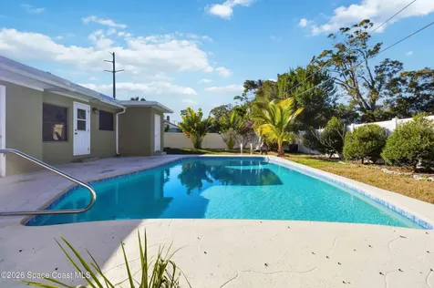 452 Laurie Street Melbourne FL 32935