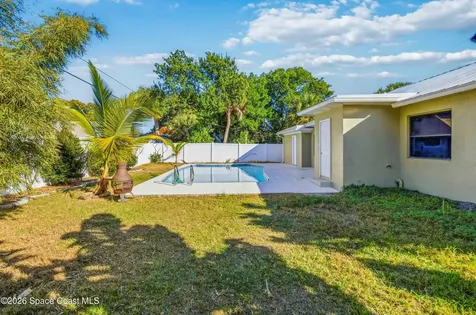 452 Laurie Street Melbourne FL 32935