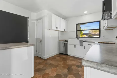 452 Laurie Street Melbourne FL 32935