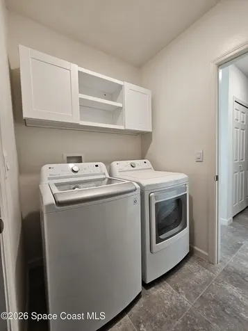 653 Old Country Road SE Palm Bay FL 32909