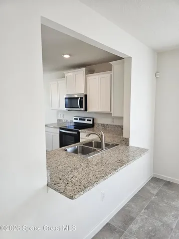 653 Old Country Road SE Palm Bay FL 32909