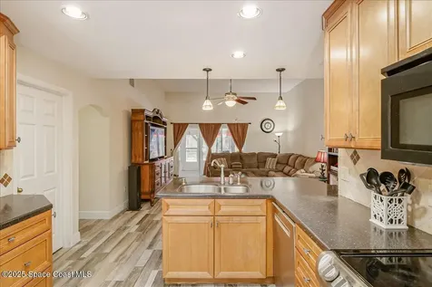 2805 Whistler Street Melbourne FL 32904