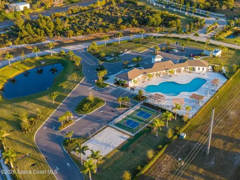 7549 Tourmaline Drive Grant-valkaria FL 32949