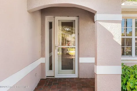 571 Gardendale Circle SE Palm Bay FL 32909