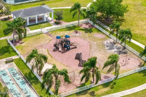 571 Gardendale Circle SE Palm Bay FL 32909