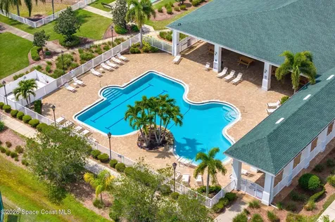 571 Gardendale Circle SE Palm Bay FL 32909