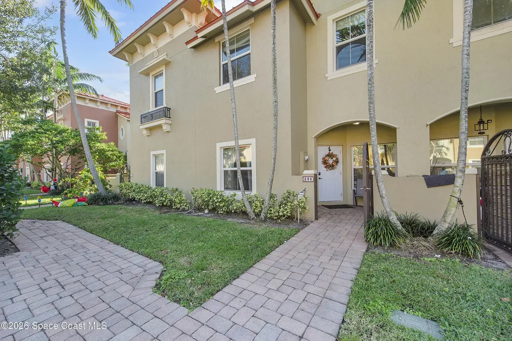 286 Lake Monterey Circle Boynton Beach FL 33426