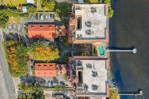 3205 S Washington Avenue Titusville FL 32780