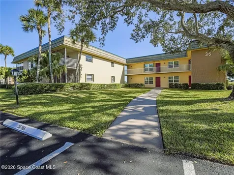 36 Vista Gardens Trail Vero Beach FL 32962