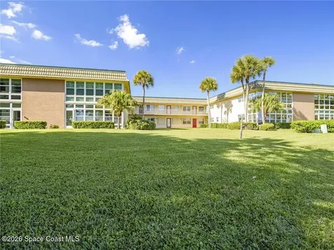 36 Vista Gardens Trail Vero Beach FL 32962
