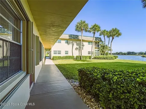 36 Vista Gardens Trail Vero Beach FL 32962