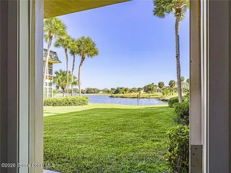 36 Vista Gardens Trail Vero Beach FL 32962