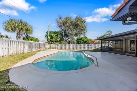 230 Ellwood Avenue Satellite Beach FL 32937