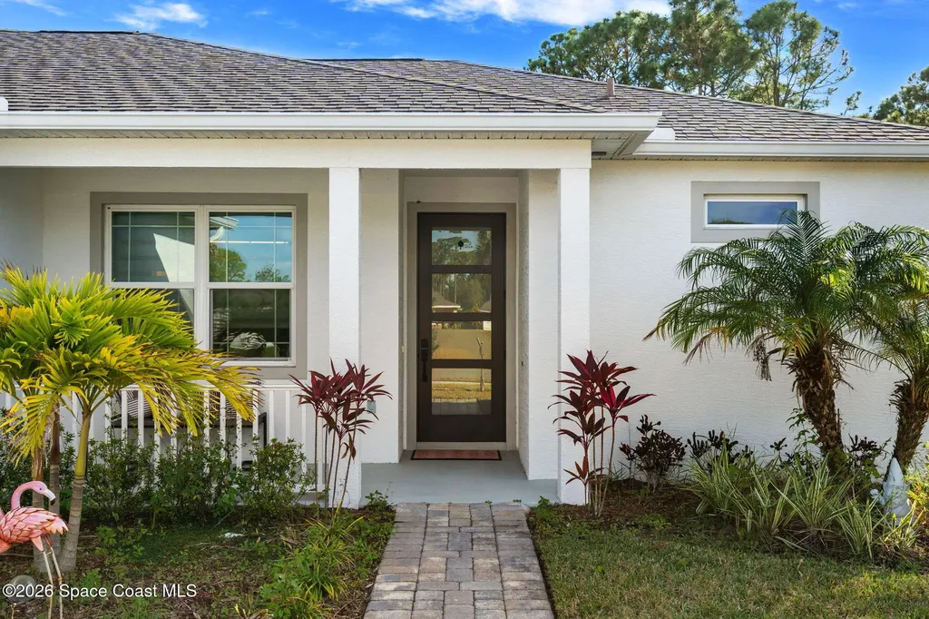 1154 Captiva Island Circle SW Palm Bay FL 32908
