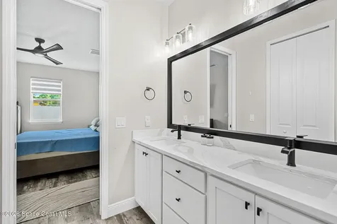 1154 Captiva Island Circle SW Palm Bay FL 32908