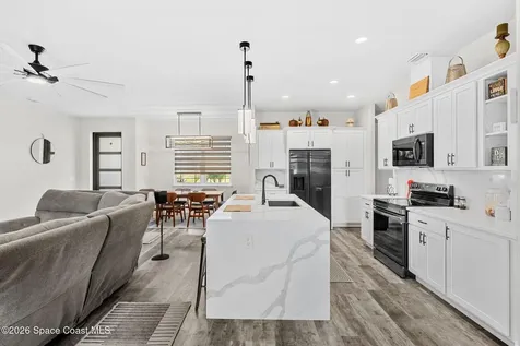 1154 Captiva Island Circle SW Palm Bay FL 32908