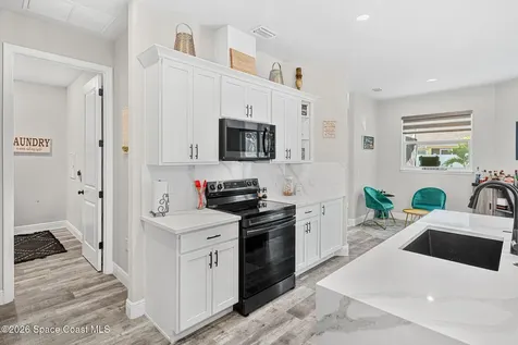 1154 Captiva Island Circle SW Palm Bay FL 32908