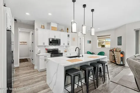 1154 Captiva Island Circle SW Palm Bay FL 32908