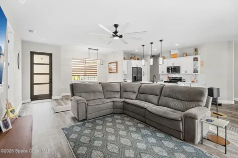 1154 Captiva Island Circle SW Palm Bay FL 32908