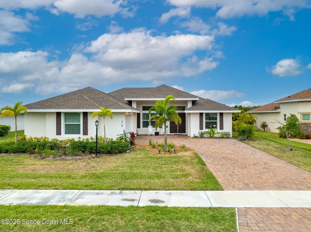 718 Yearling Trail Sebastian FL 32958