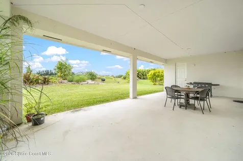 718 Yearling Trail Sebastian FL 32958