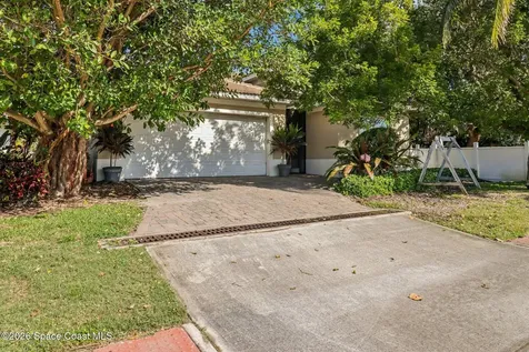 121 Seminole Lane Cocoa Beach FL 32931