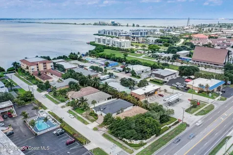 121 Seminole Lane Cocoa Beach FL 32931