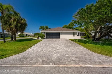 215 Beverly Court Melbourne Beach FL 32951