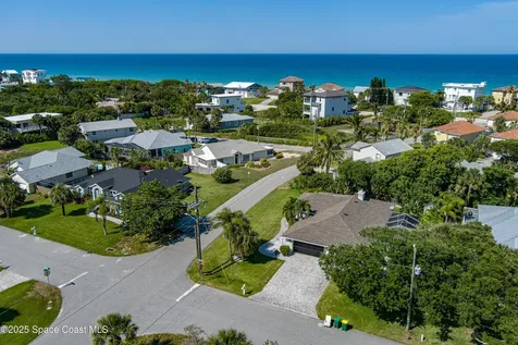 215 Beverly Court Melbourne Beach FL 32951