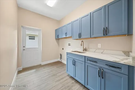1035 Captiva Island Circle SW Palm Bay FL 32908