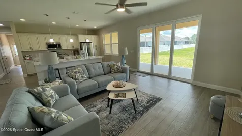 1035 Captiva Island Circle SW Palm Bay FL 32908