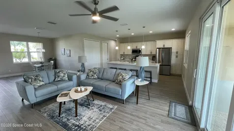 1035 Captiva Island Circle SW Palm Bay FL 32908