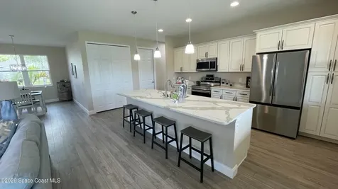 1035 Captiva Island Circle SW Palm Bay FL 32908