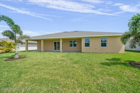 1035 Captiva Island Circle SW Palm Bay FL 32908