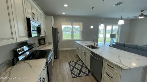 1035 Captiva Island Circle SW Palm Bay FL 32908