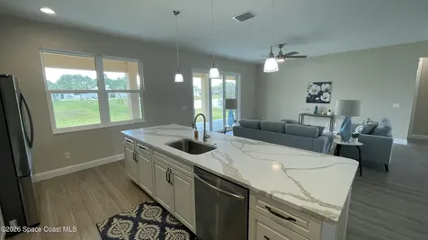 1035 Captiva Island Circle SW Palm Bay FL 32908